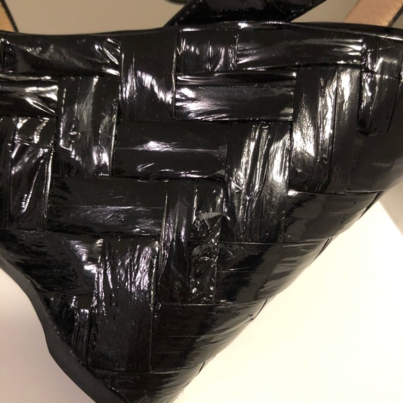 Prada patent leather wedges - Picture 5 of 6